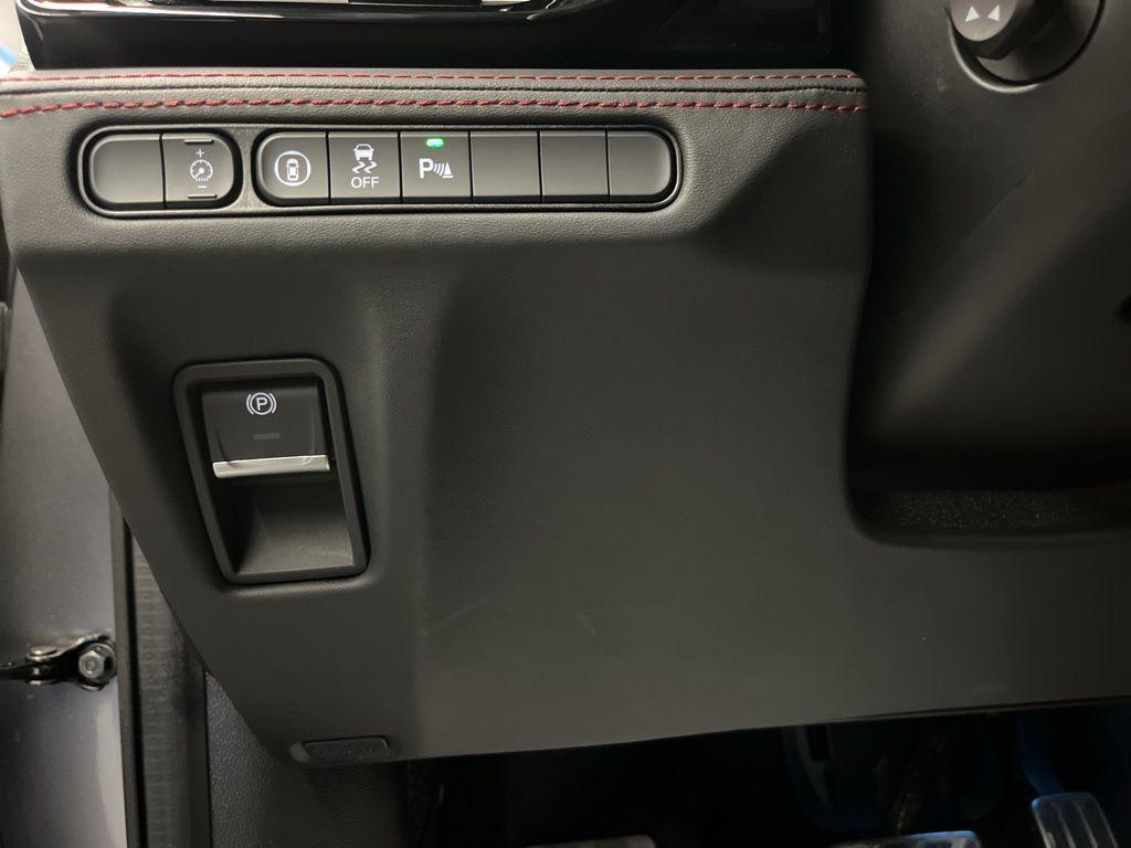 used 2024 Acura MDX car, priced at $43,999