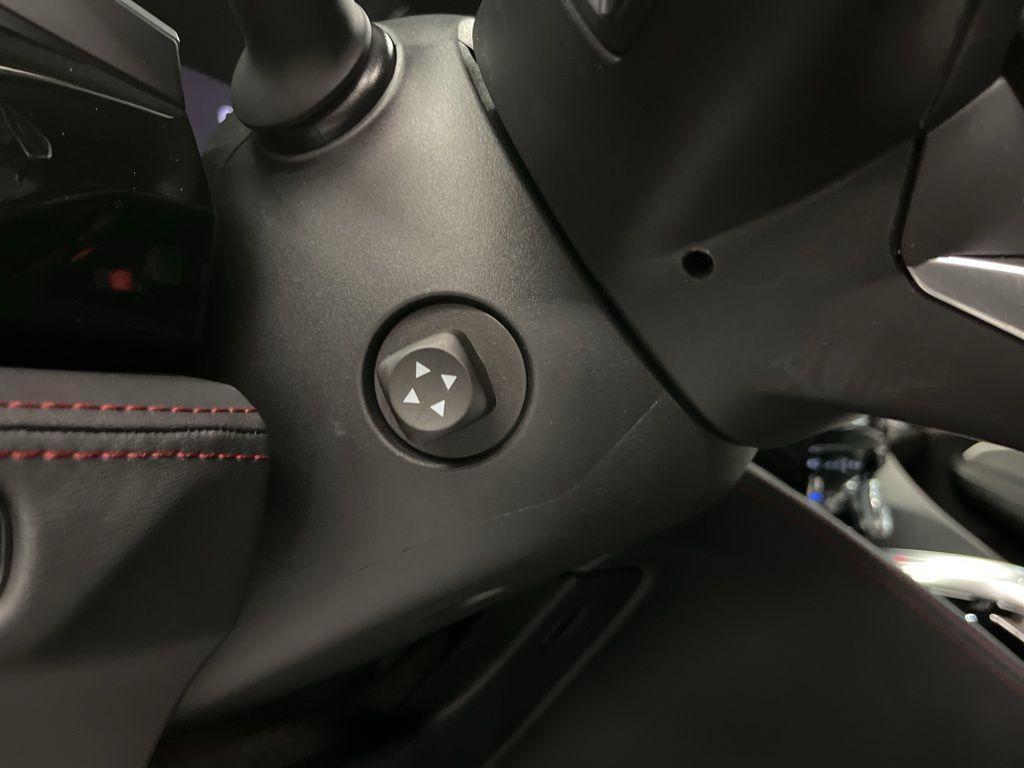 used 2024 Acura MDX car, priced at $43,999