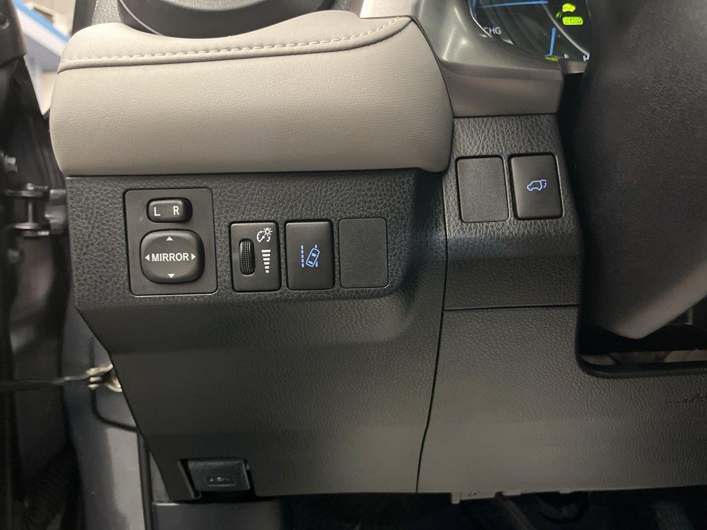 used 2017 Toyota RAV4 Hybrid car, priced at $21,999