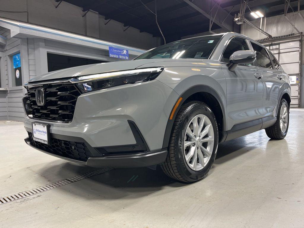 used 2023 Honda CR-V car, priced at $30,999