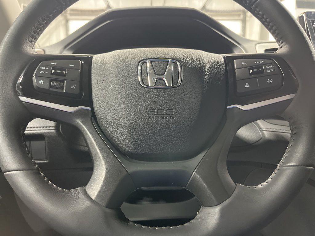 used 2026 Honda Odyssey car, priced at $41,411