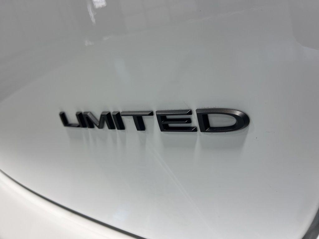 used 2022 Chrysler Pacifica car, priced at $22,411