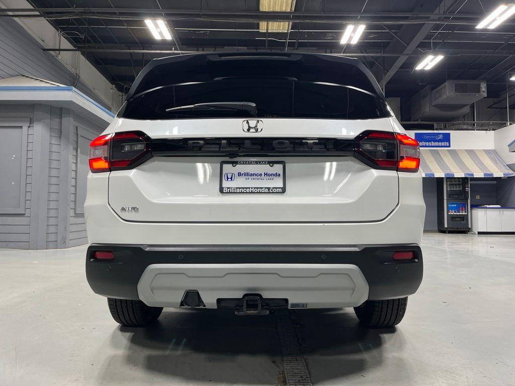 used 2023 Honda Pilot car, priced at $37,411
