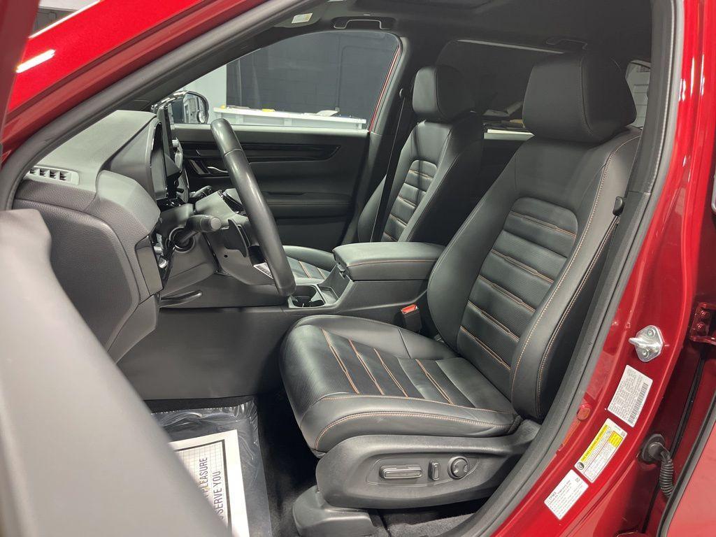 used 2023 Honda CR-V Hybrid car, priced at $35,999