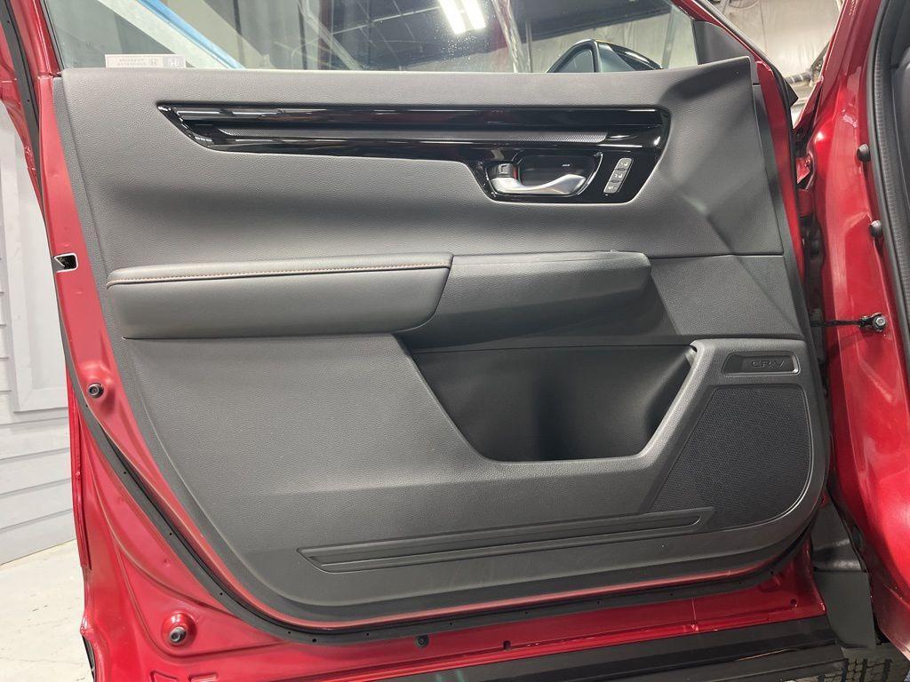 used 2023 Honda CR-V Hybrid car, priced at $35,999