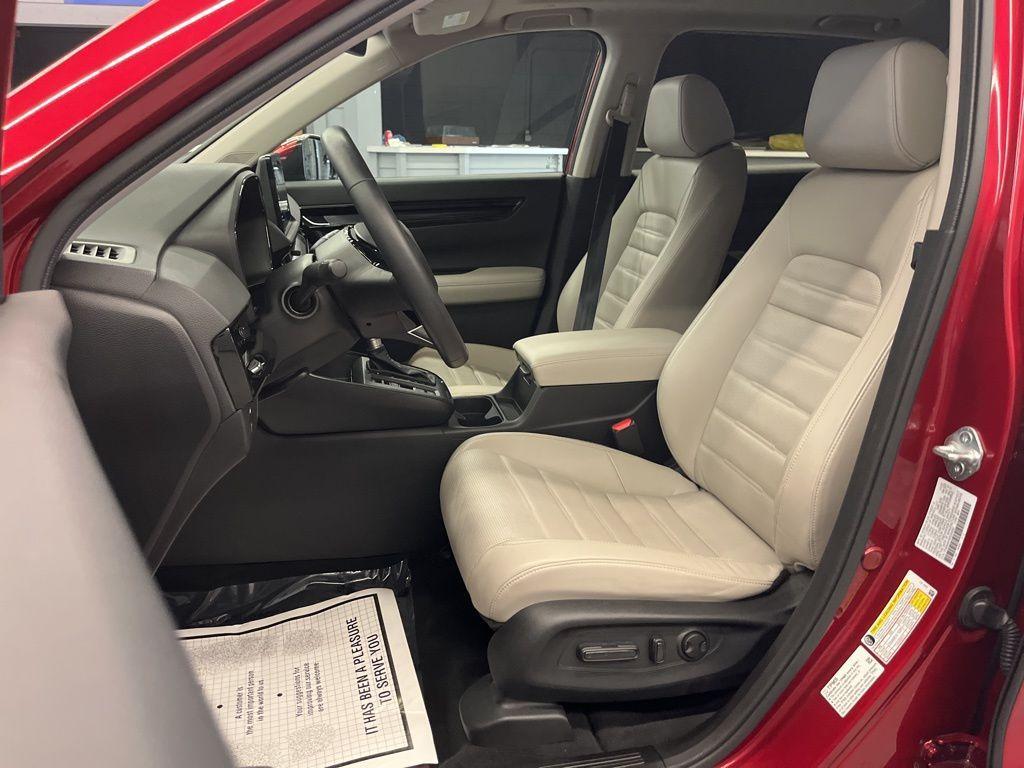 used 2023 Honda CR-V car, priced at $29,999