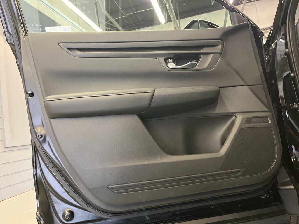 used 2026 Honda CR-V car, priced at $32,999