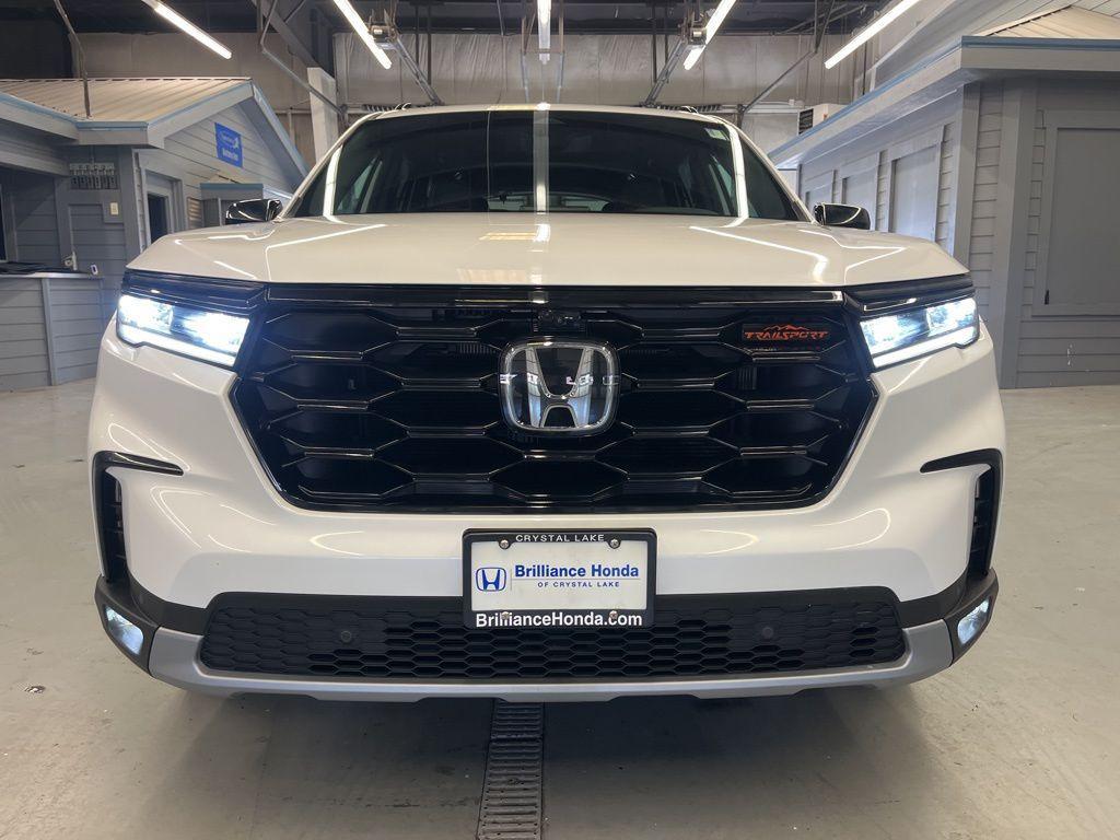 used 2025 Honda Pilot car, priced at $45,999