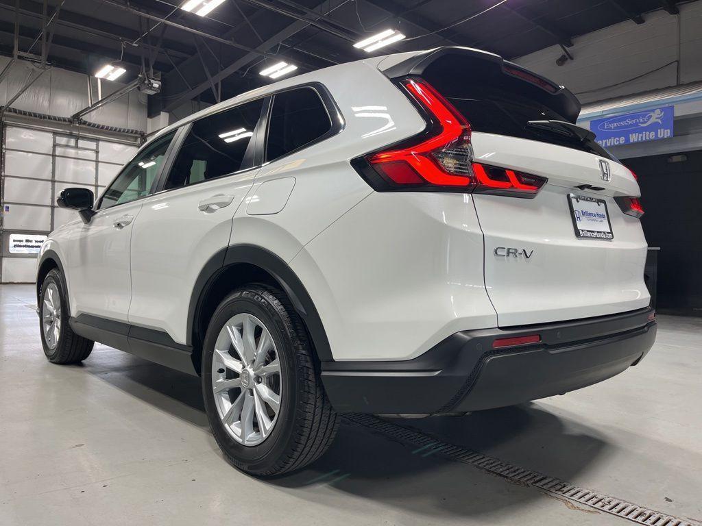used 2024 Honda CR-V car, priced at $35,411