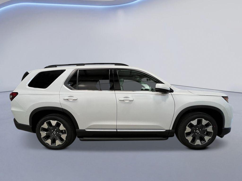 new 2026 Honda Pilot car, priced at $56,112