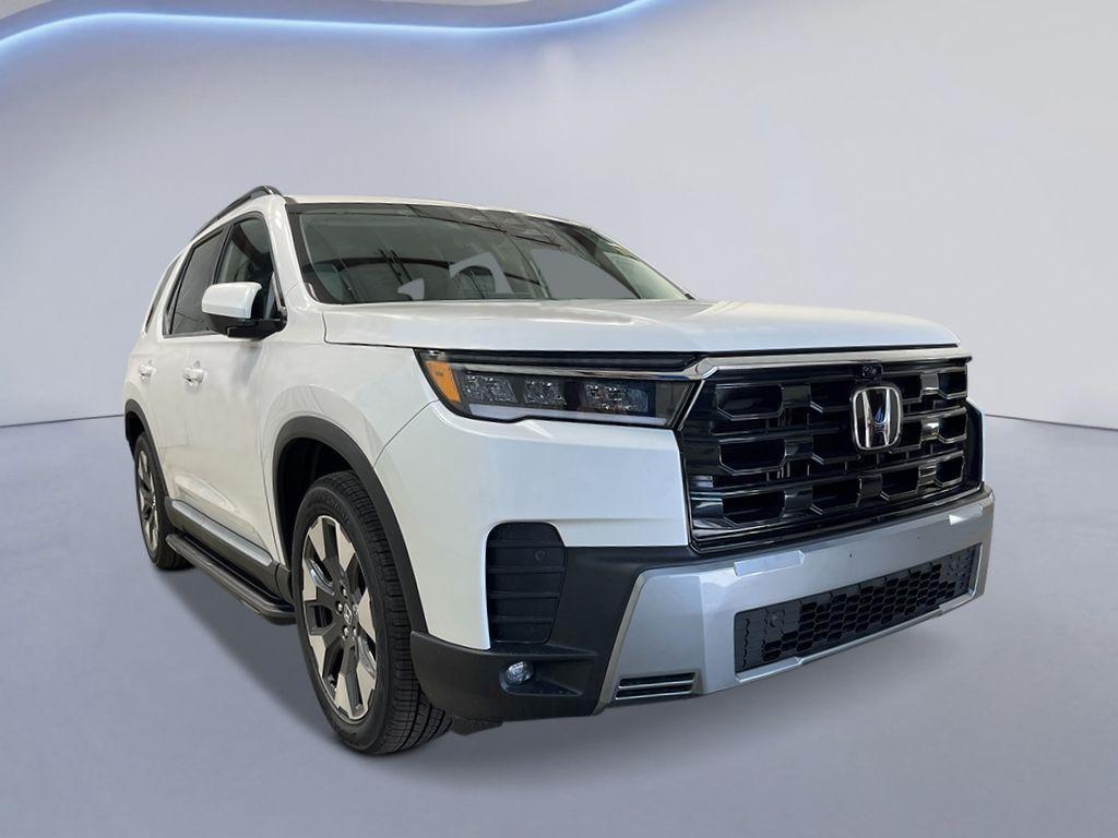 new 2026 Honda Pilot car, priced at $56,112