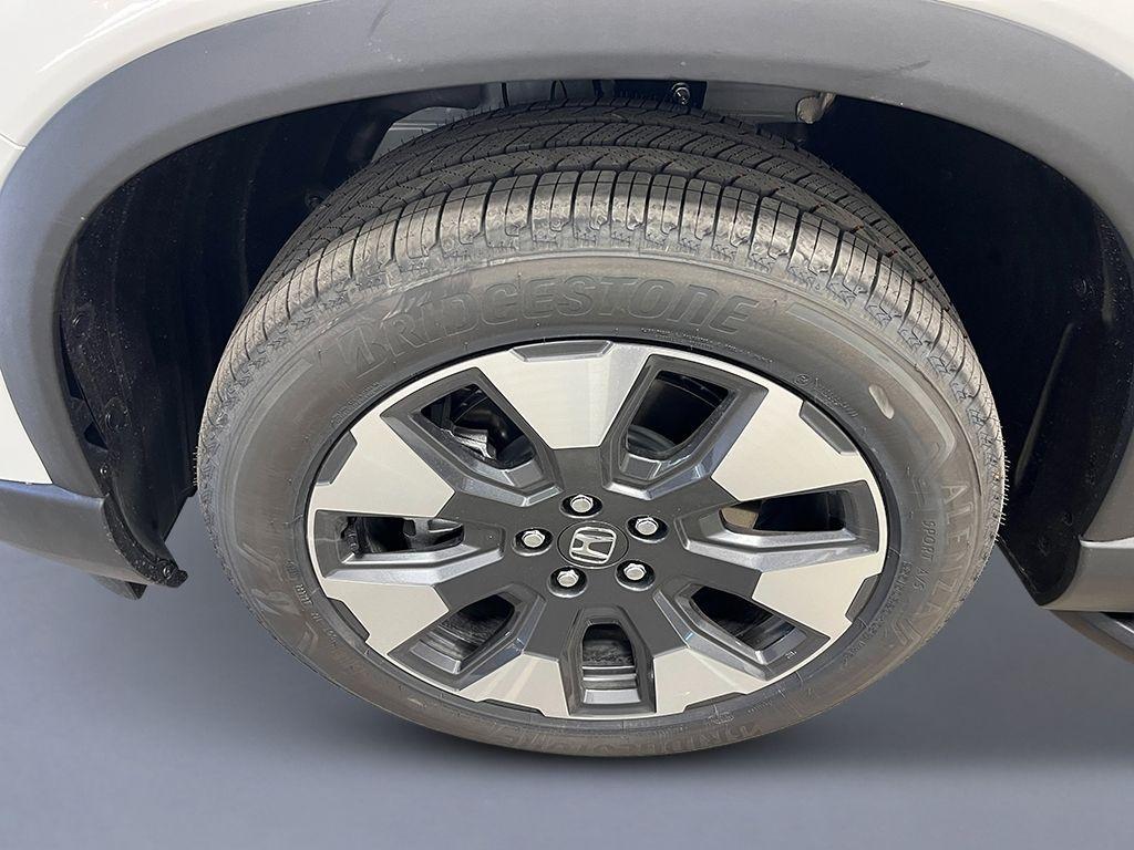 new 2026 Honda Pilot car, priced at $56,112