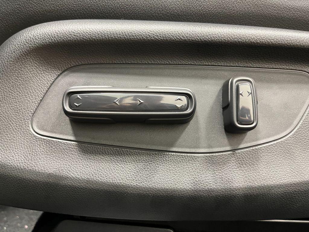 new 2026 Honda HR-V car, priced at $33,000