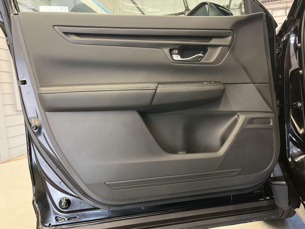 used 2026 Honda CR-V car, priced at $29,999