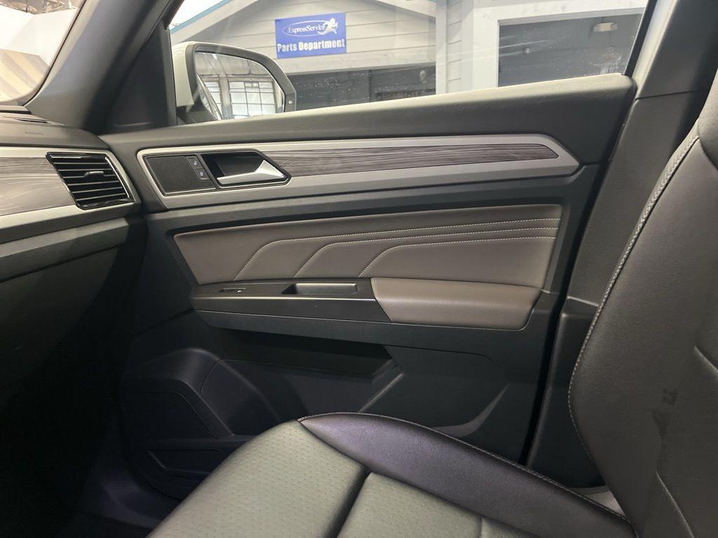 used 2022 Volkswagen Atlas Cross Sport car, priced at $27,999