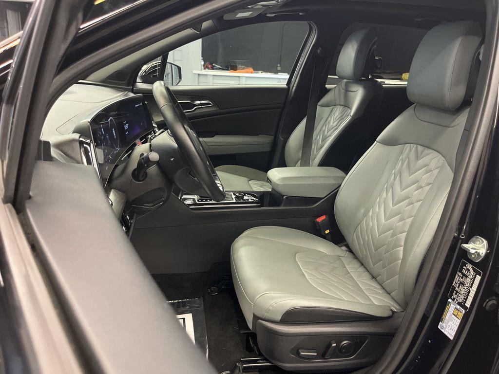 used 2023 Kia Sportage car, priced at $21,999