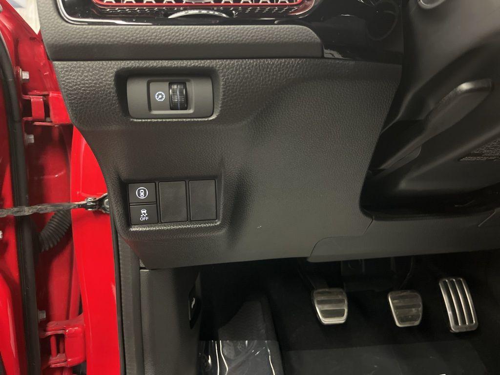 used 2022 Honda Civic Si car, priced at $26,999