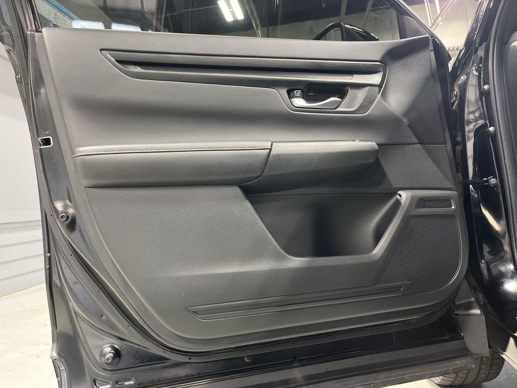 used 2024 Honda CR-V Hybrid car, priced at $29,999