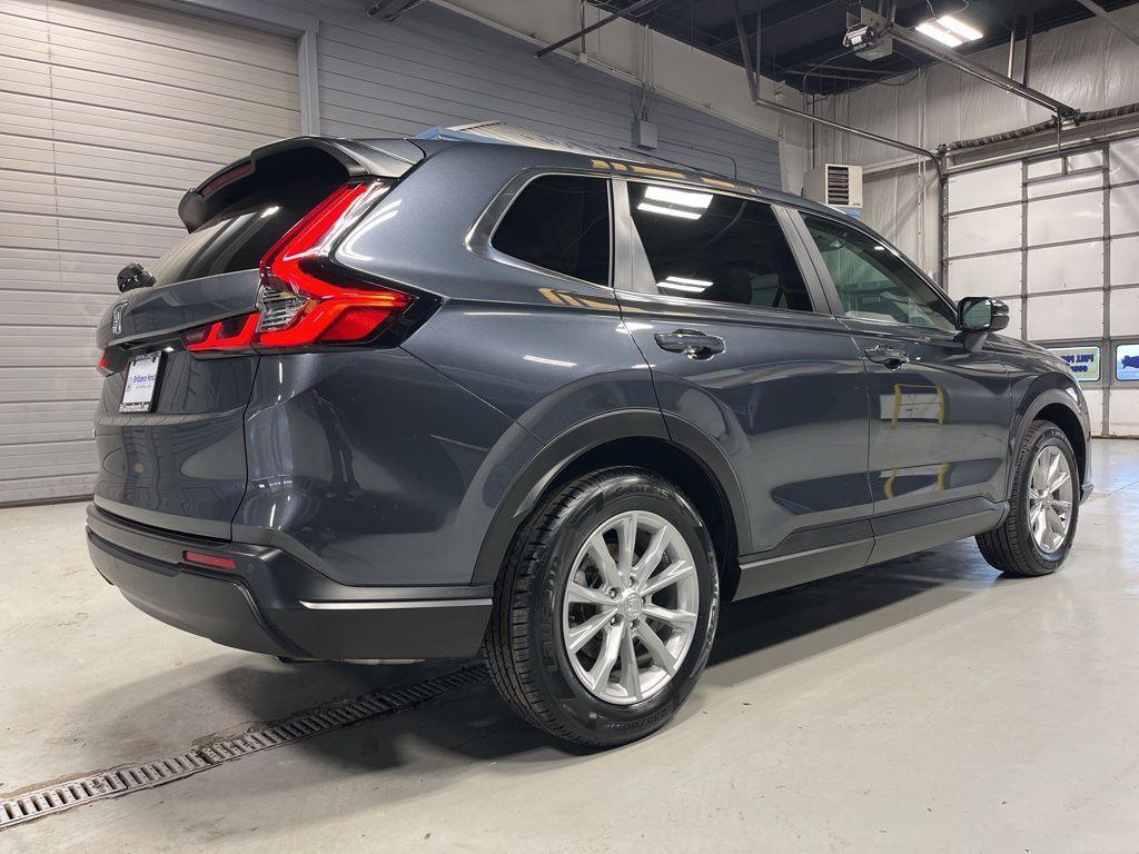 used 2023 Honda CR-V car, priced at $30,999