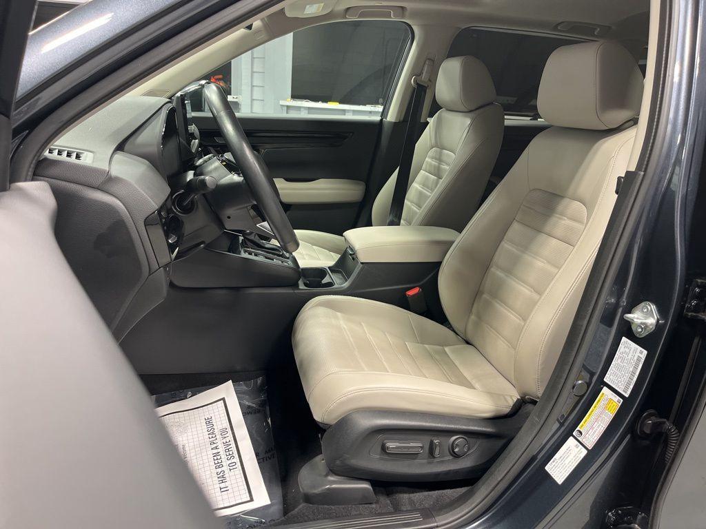 used 2023 Honda CR-V car, priced at $30,999