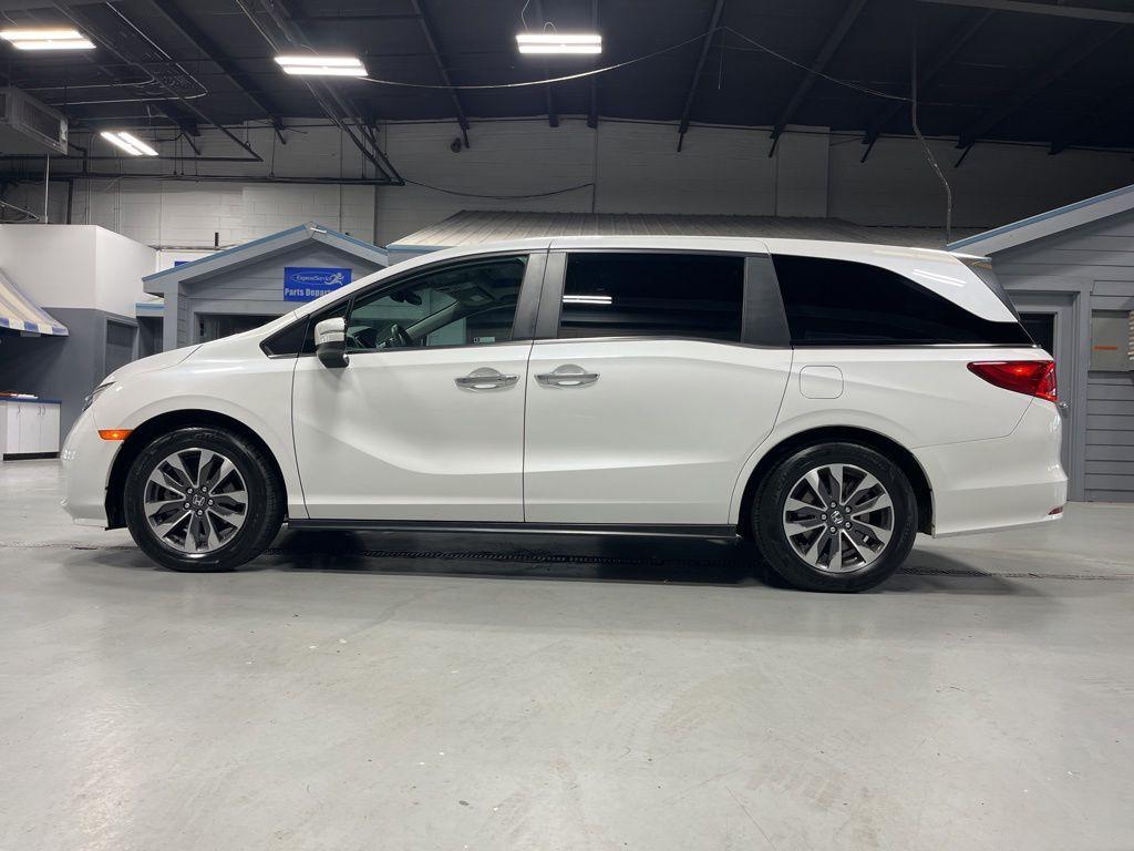 used 2024 Honda Odyssey car, priced at $35,411