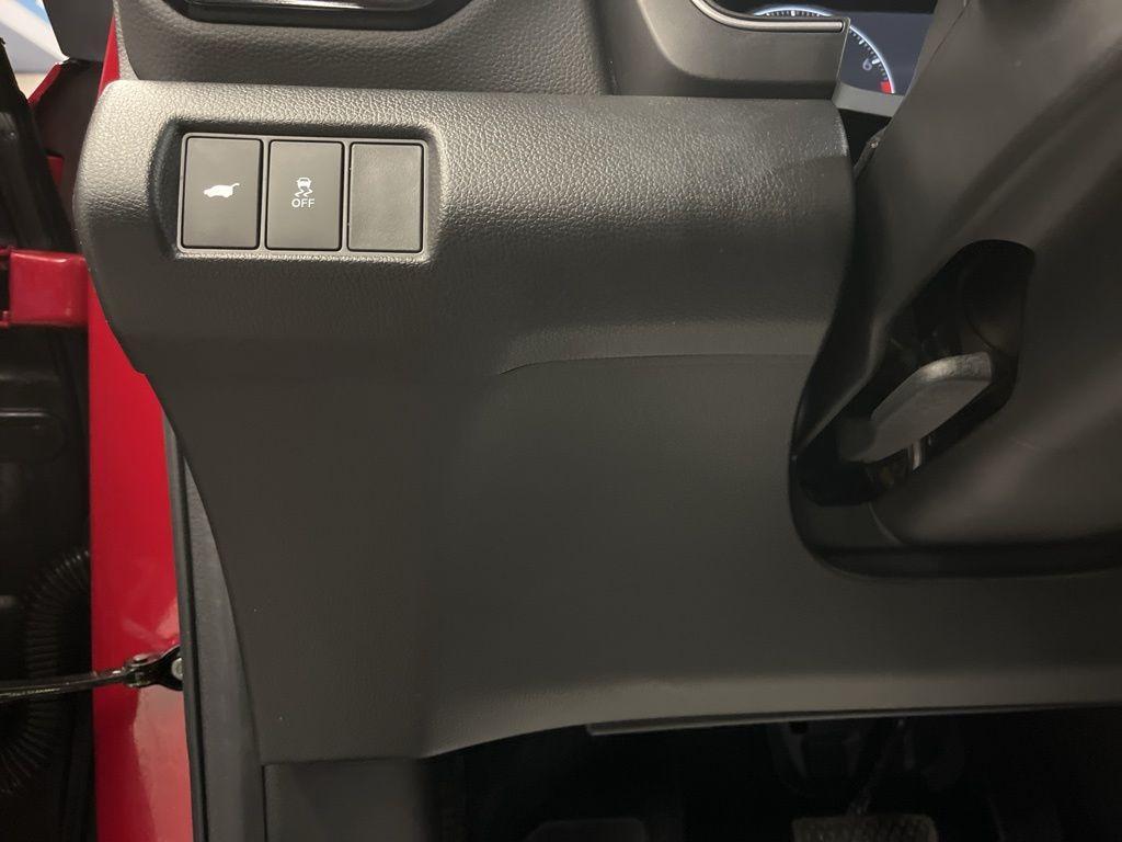 used 2025 Honda Pilot car, priced at $42,999