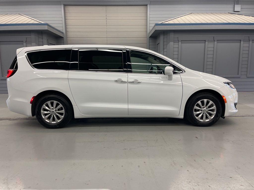 used 2019 Chrysler Pacifica car, priced at $17,999