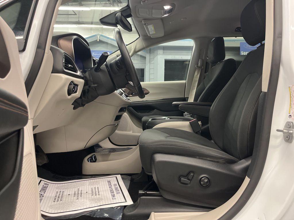 used 2019 Chrysler Pacifica car, priced at $17,999