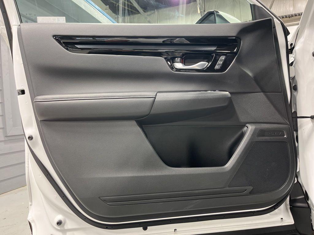 used 2023 Honda CR-V car, priced at $32,999