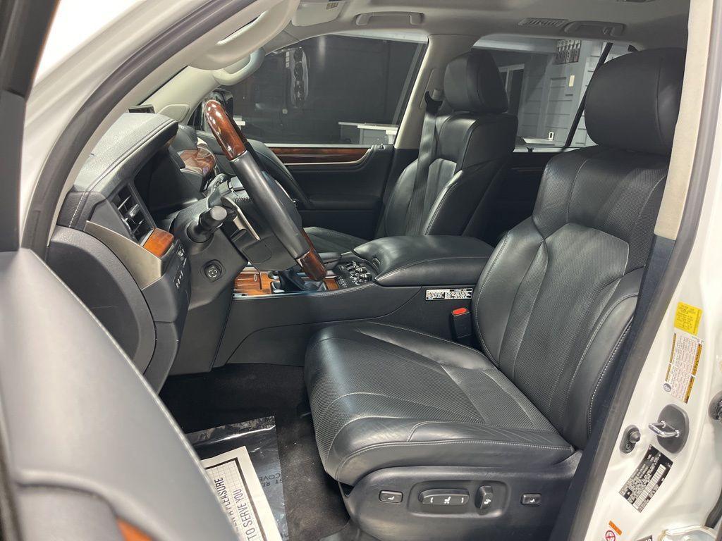 used 2019 Lexus LX 570 car, priced at $63,411