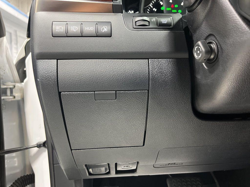 used 2019 Lexus LX 570 car, priced at $63,411