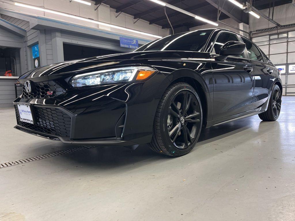 used 2026 Honda Civic Si car, priced at $32,999