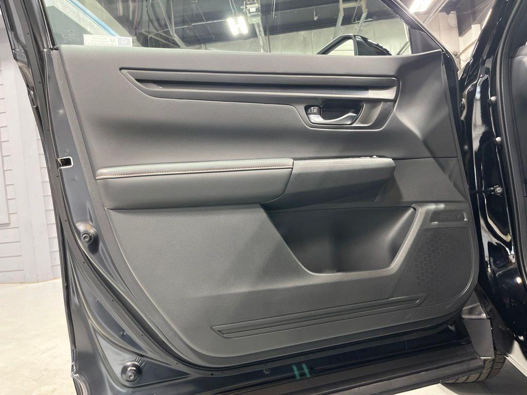 used 2026 Honda CR-V Hybrid car, priced at $36,411