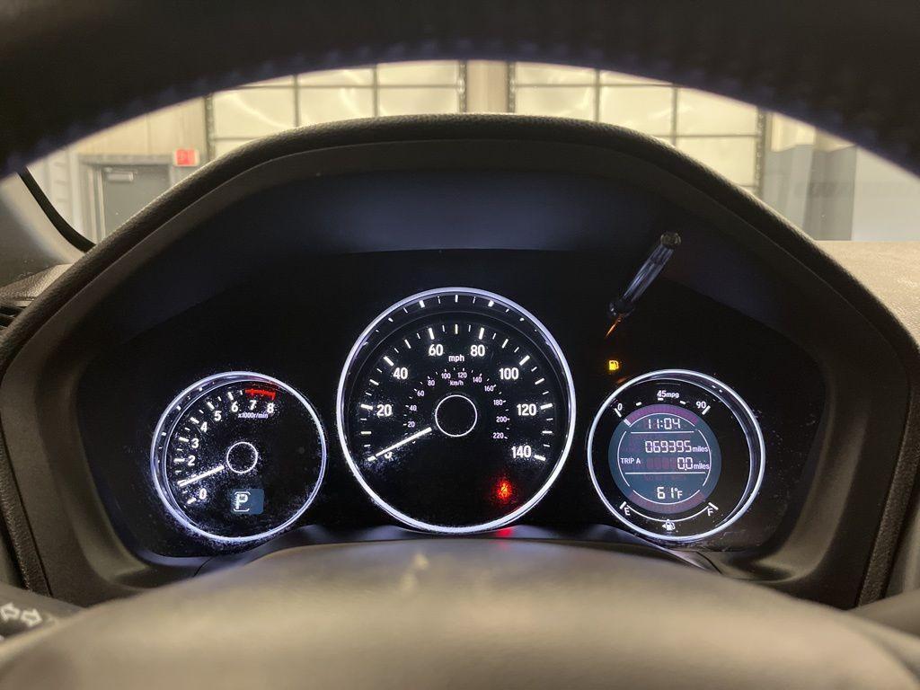 used 2022 Honda HR-V car, priced at $18,999