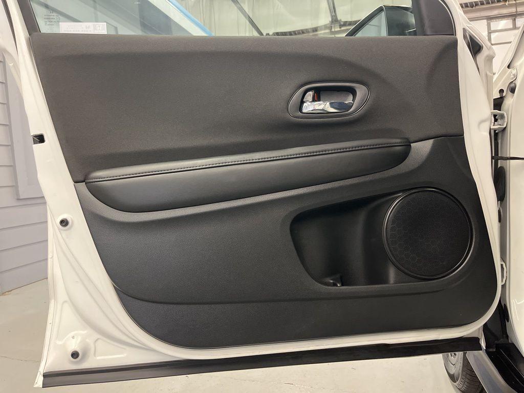 used 2022 Honda HR-V car, priced at $18,999