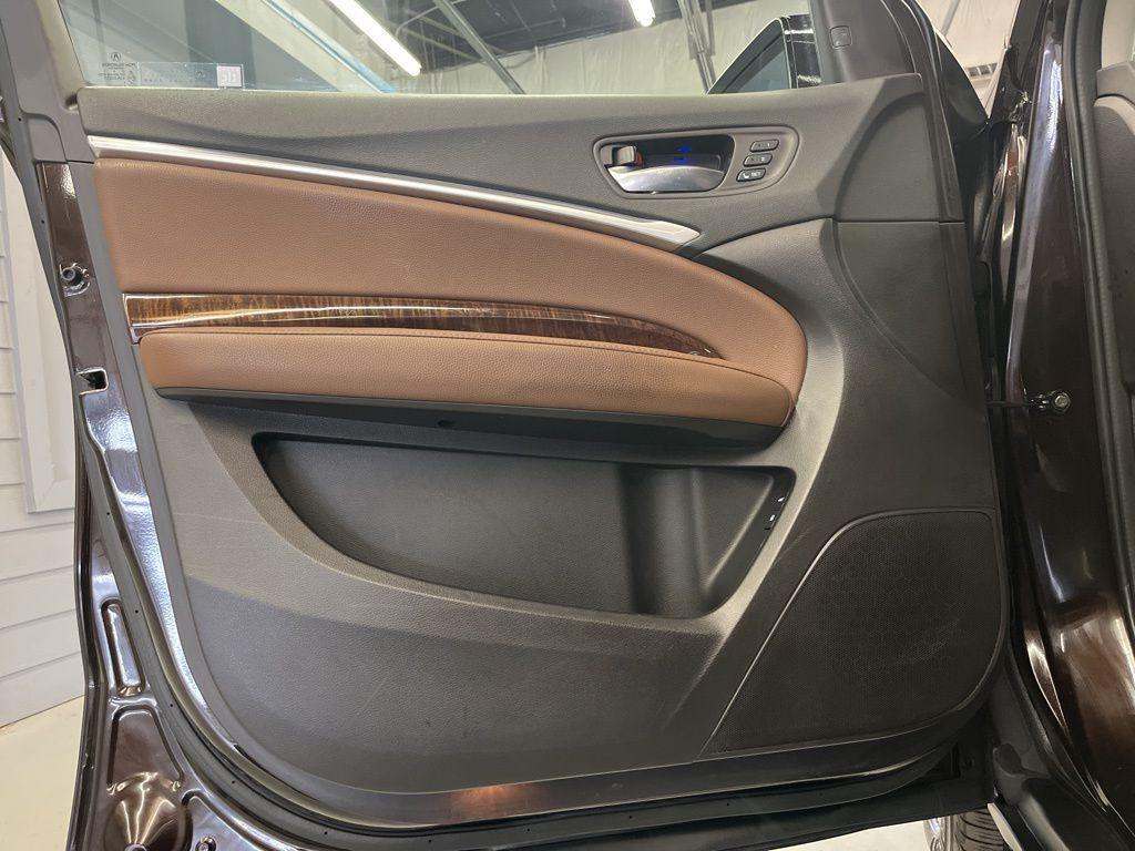 used 2018 Acura MDX car, priced at $19,999