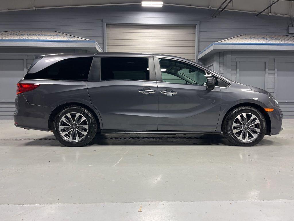 used 2023 Honda Odyssey car, priced at $34,999