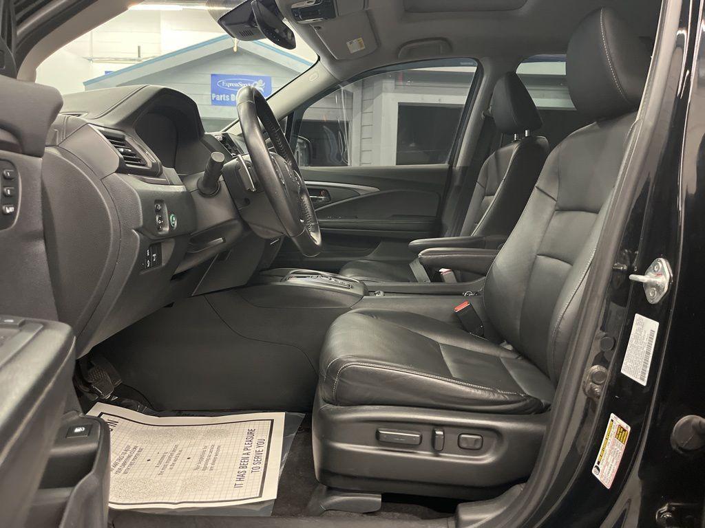 used 2023 Honda Ridgeline car, priced at $20,999