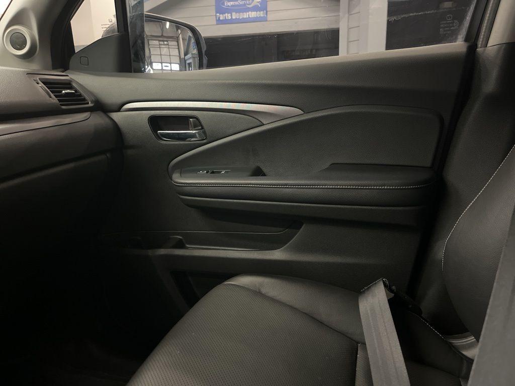 used 2023 Honda Ridgeline car, priced at $20,999