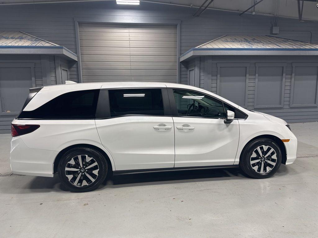 used 2026 Honda Odyssey car, priced at $41,999