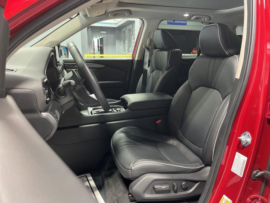 used 2024 Honda Pilot car, priced at $46,999