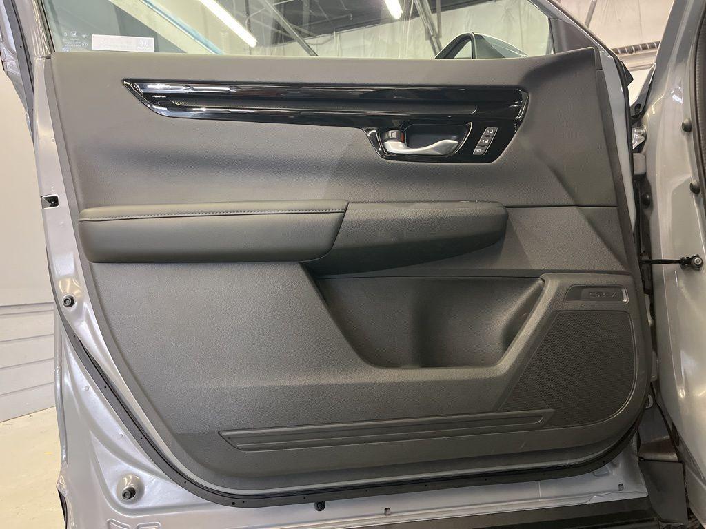 used 2023 Honda CR-V car, priced at $31,999