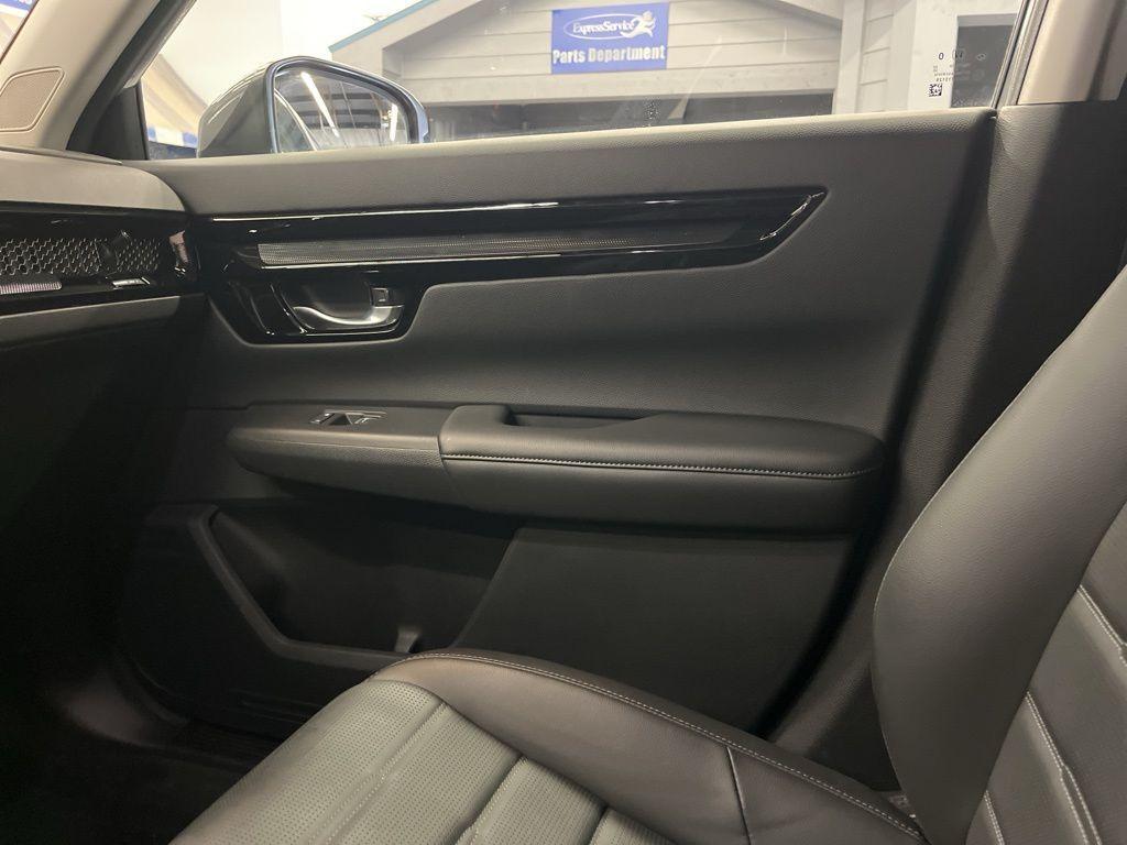 used 2023 Honda CR-V car, priced at $31,999