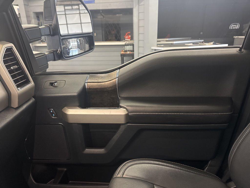 used 2022 Ford F-250 car, priced at $65,999