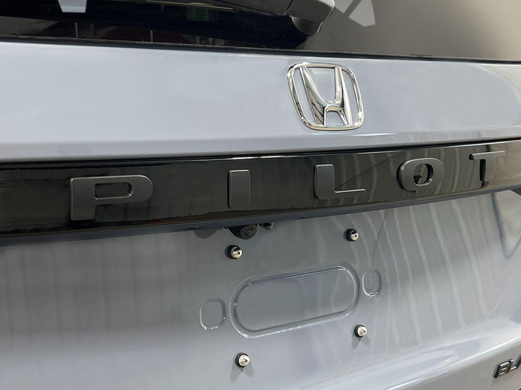 new 2026 Honda Pilot car, priced at $57,557