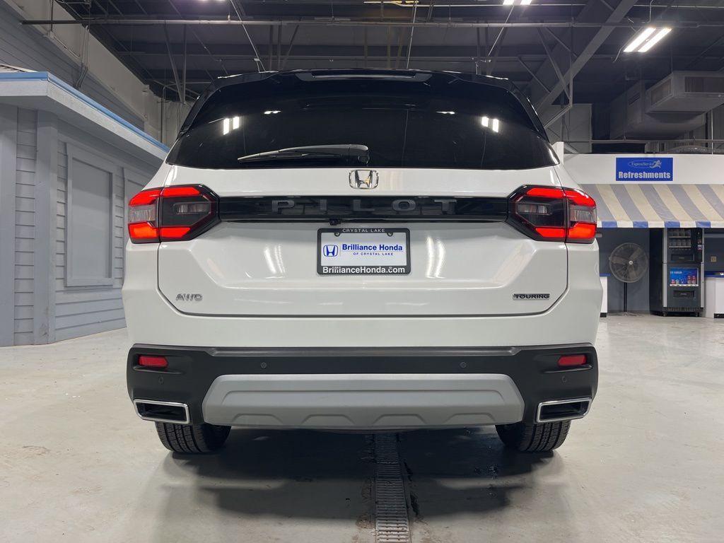 used 2024 Honda Pilot car, priced at $42,999