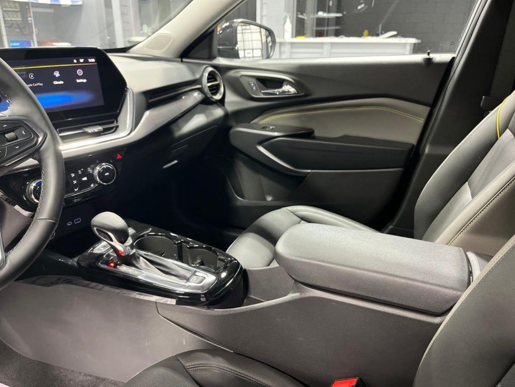used 2024 Chevrolet Trax car, priced at $23,411