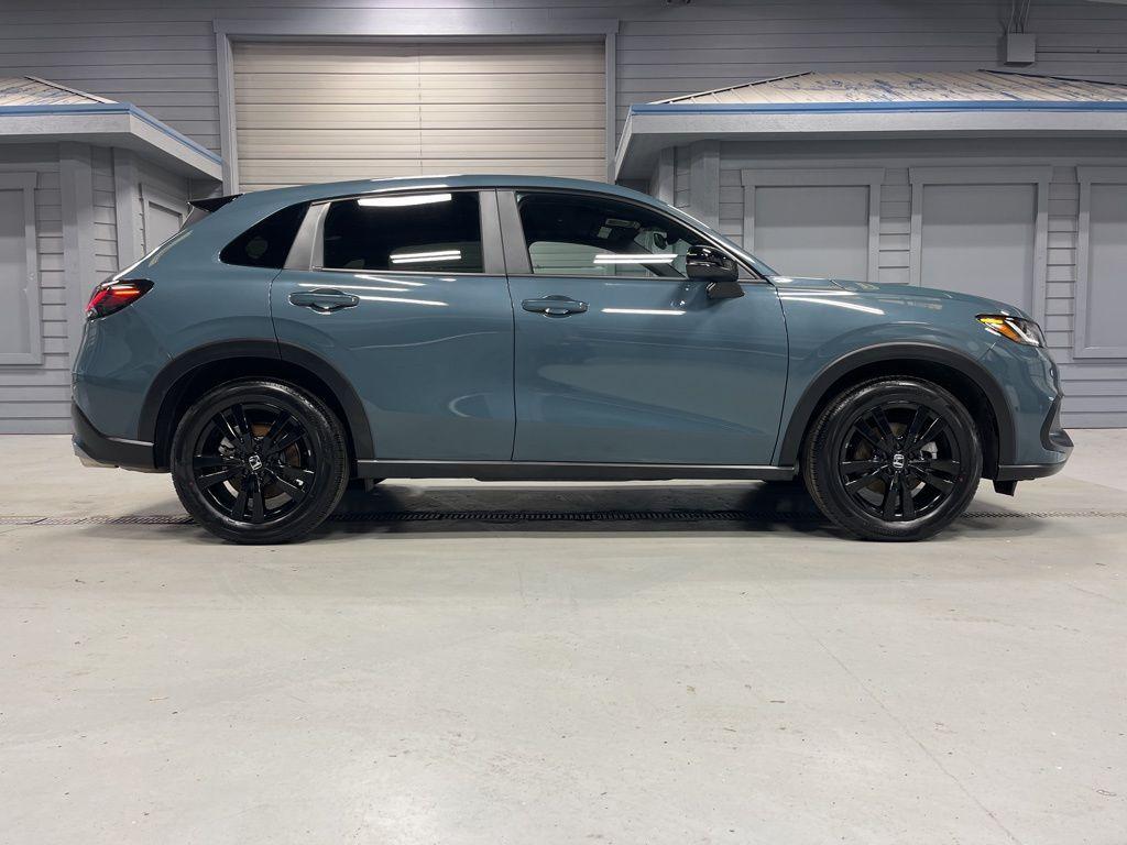 used 2026 Honda HR-V car, priced at $27,999