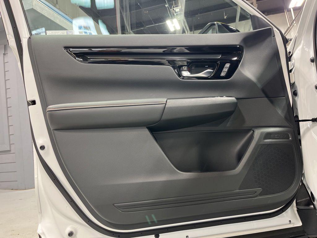 used 2026 Honda CR-V Hybrid car, priced at $41,411