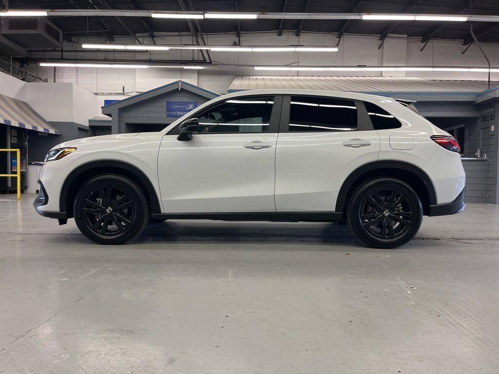used 2026 Honda HR-V car, priced at $27,999